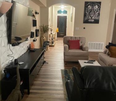 Kyle House | Cute room in Kyle 15 mins to Austin Door 2