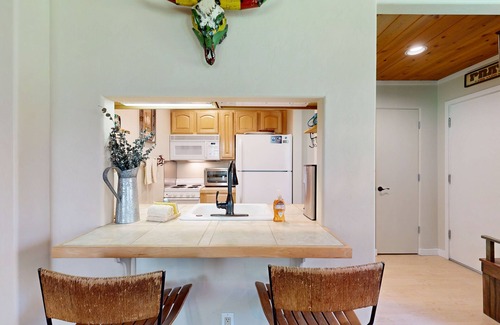 Elkhorn Apartment | Cute Studio with Lots of Space, WiFi, Close to Skiing