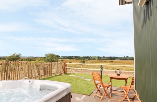 Ystrad Meurig Cottage | CWT CARON, pet friendly, country holiday cottage in Pontrhydfendigaid