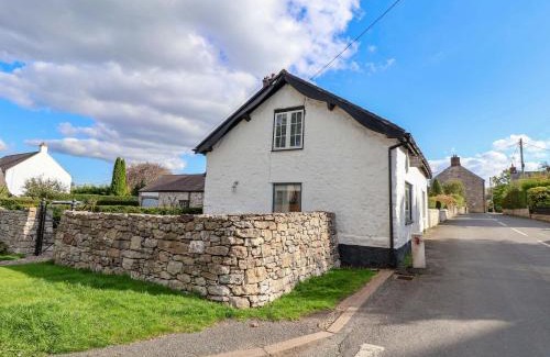 Cilcain House | Cwtch