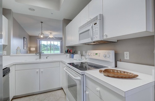 Naples Condo | Cypress Woods for Seasonal or Summer Stays W Golf
