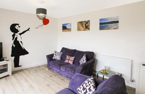 Tyn-y-Gongl House | Cysgod Y Capel