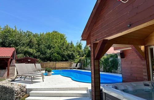 Balatonkenese Bed & Breakfast | Délceg Réce Minihotel