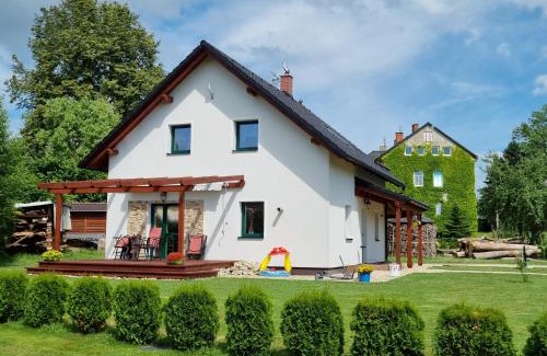 Nove Mesto pod Smrkem House | Dům a chatka pod Smrkem
