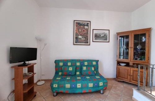 Castellina Scalo Apartment | Da nonna Cri, appartamento nel Chianti