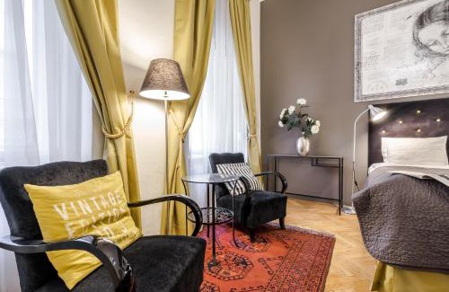 Belvaros - Lipotvaros Apartment | Da Vinci Art Home