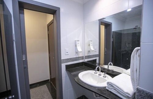 Adrianopolis Hotel | Da Vinci Hotel & Conventions by Easy Hotéis