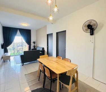 Brinchang Apartment | Daddy Homes3 Emerald Centrum Brinchang Cameron Highlands sunset view