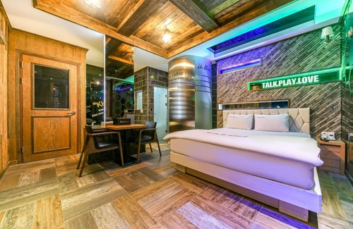 Seongnae-dong Hotel | Daegu Dongseongno B and B