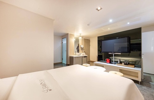 Jung-gu Hotel | Daejeon Eunhaeng Jawoori