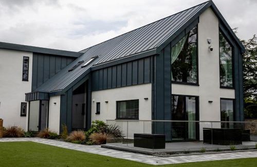 Llangefni House | Dafarn Newydd Studio