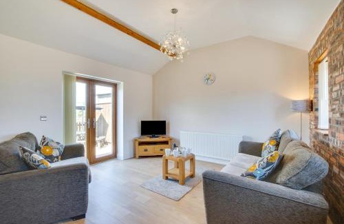 Llanrhidian Higher House | Daffodil Cottage