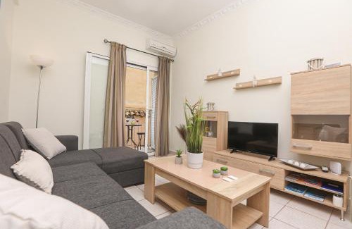 Corfu Town Apartment | Dafnis City Apartment