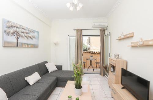 Corfu Town Apartment | Dafnis City Apartment