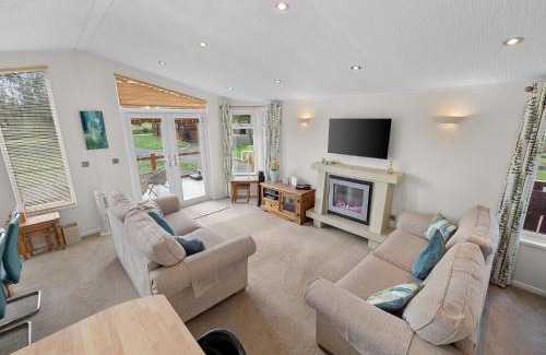 Tiddington Apartment | Daisy Lodge in Stratford upon Avon