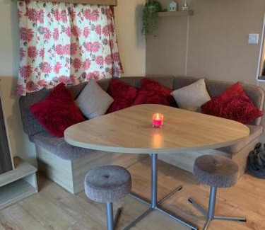 Colchester Resort | DaisyChain 2 Getaways - The perfect place to Stay - Play - Getaway