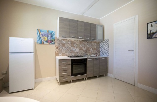 Leverano House | Dalesco Studio Apartment 3 | villa with pool