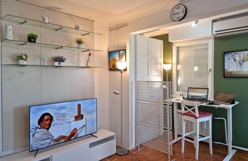Novi Beograd Apartment | Dali Arena Business Comfort Apartment in Novi Beograd Serbia