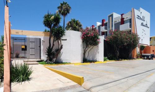 Playas de Tijuana Apartment | Dali Suites Hotel