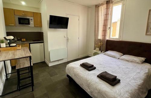 Saint-Charles du Port Apartment | Dalikyda L'escale Havraise Free Parking
