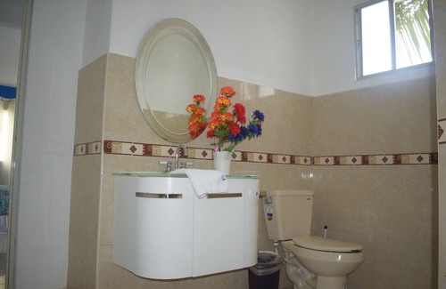 Alfredo V. Bonfil Bed & Breakfast | Dalyah’s Room for 6 persons