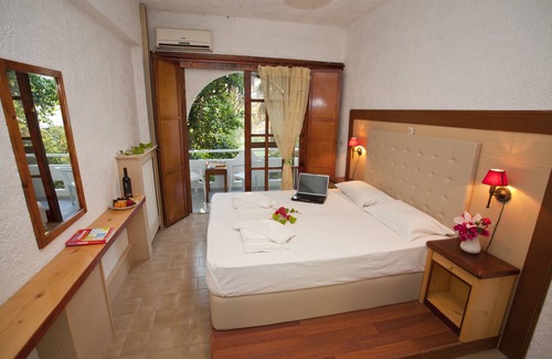 Plakias Hotel | Damnoni Paradise