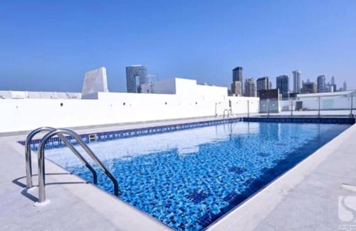 Jebel Ali Apartment | Dancenter Retreat Sheikh Zayed Road