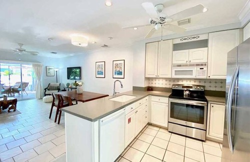 Bahama Village House | DANCING PALMS at The Truman Annex in Key West