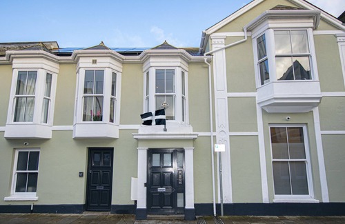 Camborne Cottage | Daniel Chambers