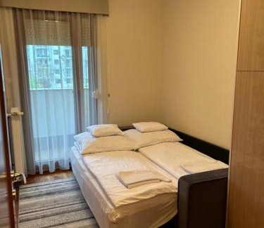 Vizafogo Apartment | Danube Terrace Elegant with 2 Bedroom and Private Parking