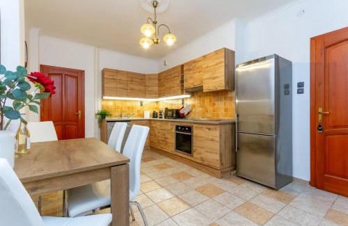 Inner City Budapest Apartment | Danube Terrace Hacienda by NW