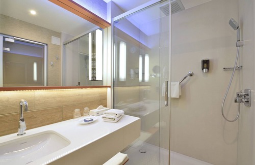 Bukfurdo Hotel | Danubius Hotel Bük