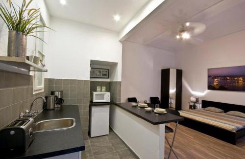 Terezvaros Apartment | Daphne Deluxe Apartment