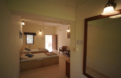 Talaja Hotel | Dariya mahal Gopnath