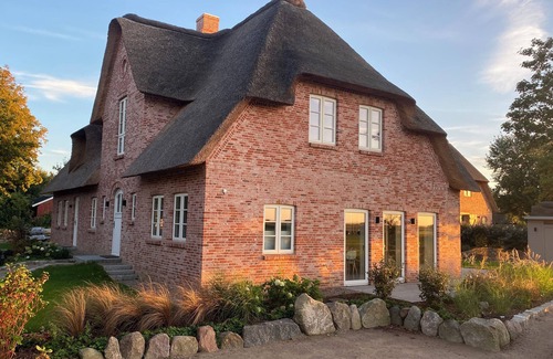 Midlum House | Das Haus Liegt am Ortsrand des Dorfes Midlum