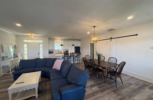Melrose on the Beach Cottage | Daufuskie Island Beachfront 2 Bedroom Cottage- POOL INCLUDED