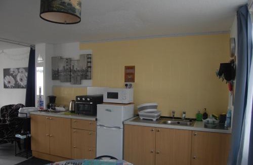 Dawlish Warren House | Dawlish Warren Welcome family holiday park South Devon Willow villa Welcome2Warren