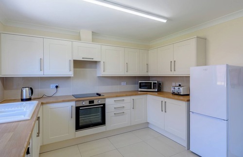 Mablethorpe and Sutton Cottage | Dawson Park 5 - UK12664