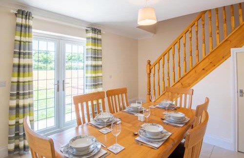 Mablethorpe and Sutton House | Dawson Park 8 - Uk12667