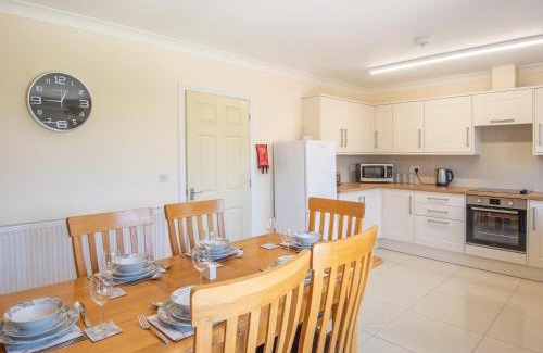Mablethorpe and Sutton House | Dawson Park 8 - Uk12667