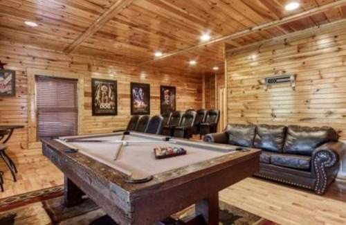 Hemlock Hills House | Day Dreamer Cabin W Views By Beyond Expectations