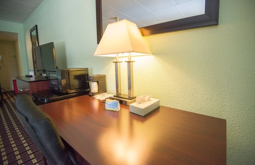 Fort Wright Hotel | Days Inn by Wyndham Fort Wright Cincinnati Area