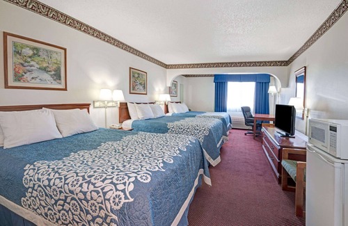 Laramie Hotel | Days Inn by Wyndham Laramie