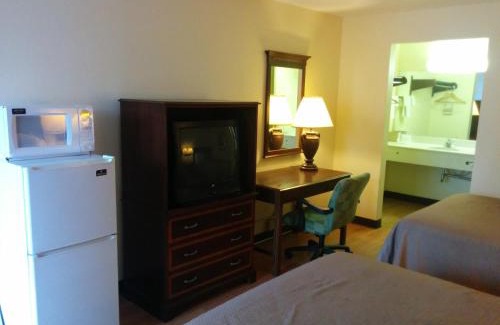 Gunter Afs Hotel | Days-Inn by Wyndham Montgomery I-85