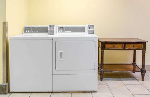 North Platte Hotel | Days Inn by Wyndham North Platte