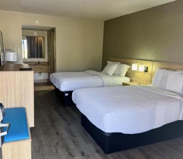 Ruther Glen Hotel | Days Inn by Wyndham Ruther Glen Kings Dominion Area