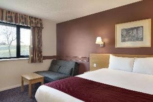 Hungerford Hotel | Days Inn Hotel Membury