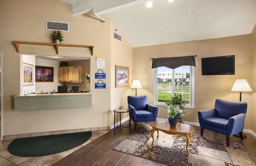 Billings Hotel | Days Inn by Wyndham Billings