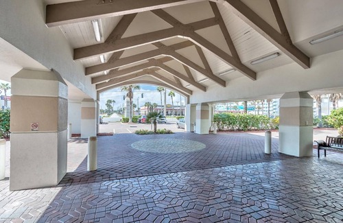 Ortona Park Condo | Daytona Beach Oceanview Beauty