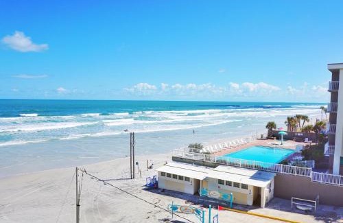 Daytona Beach Hotel | Daytona Inn Studios